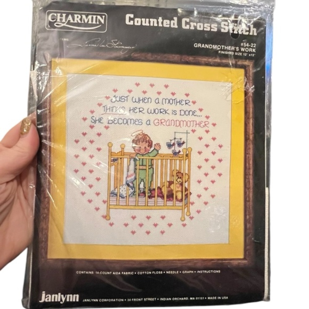 1985 Vintage Janlynn‎ Charmin GRANDMOTHER'S WORK Counted Cross Stitch Kit #54-22